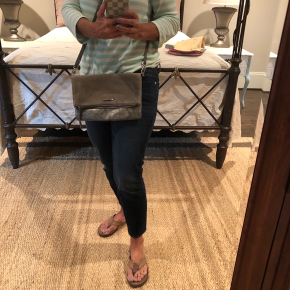 Stella&dot crossbody purse - Picture 3 of 8